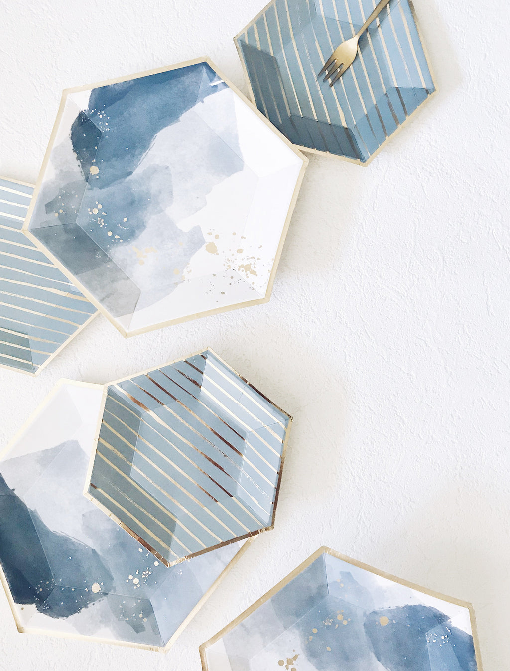 Malibu - Coastal Blue Large Party Plates