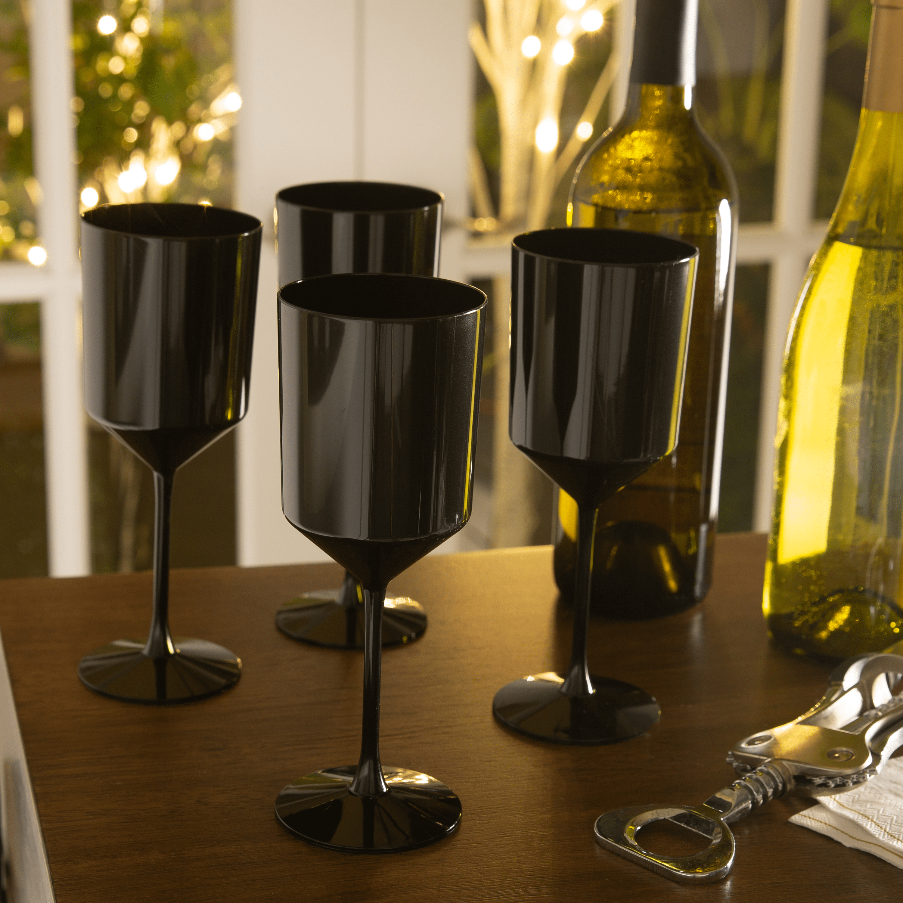 Upscale Round Black Plastic Wine Cups | 4 Cups