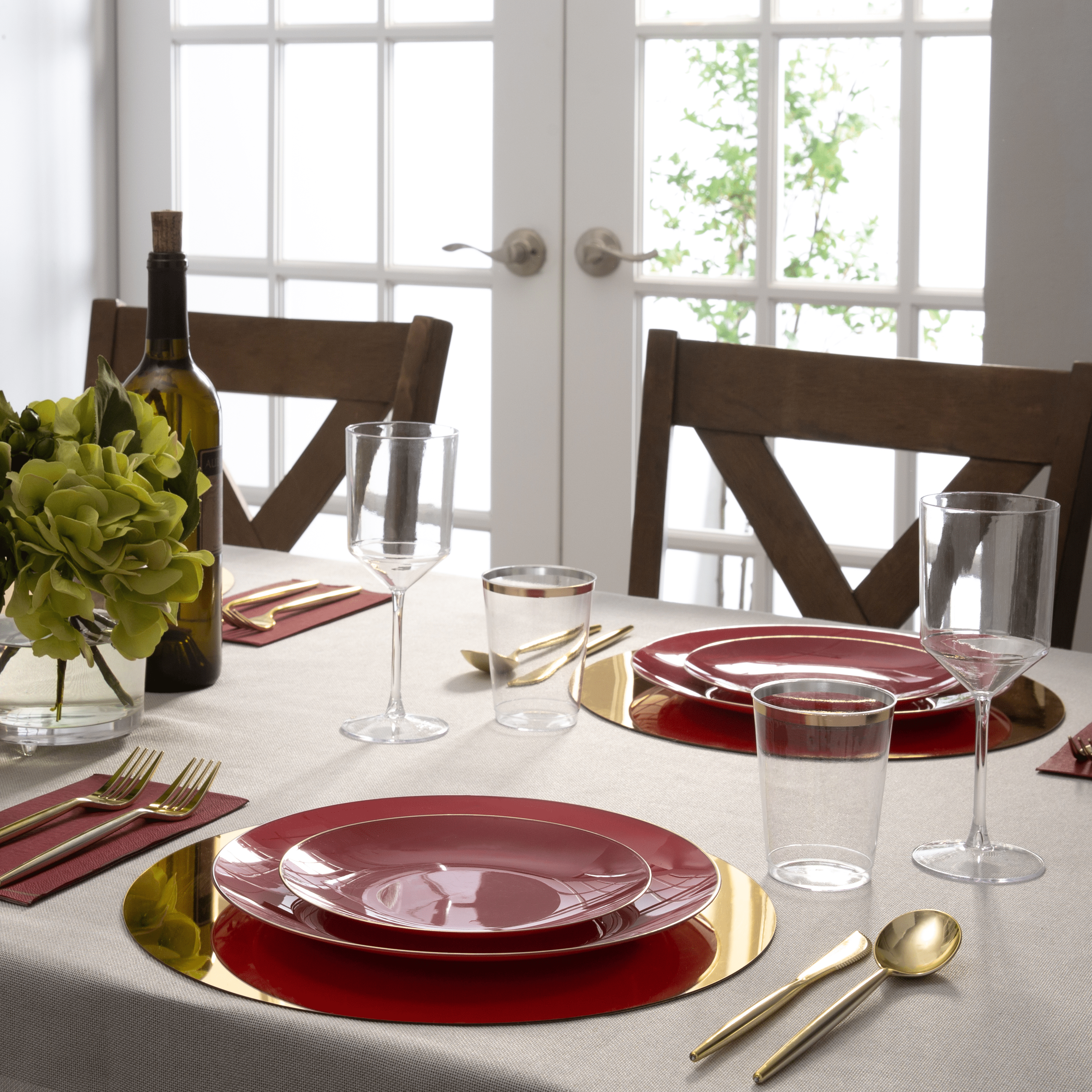 Round Cranberry Red and  Gold Plastic Plates | 10 Pack